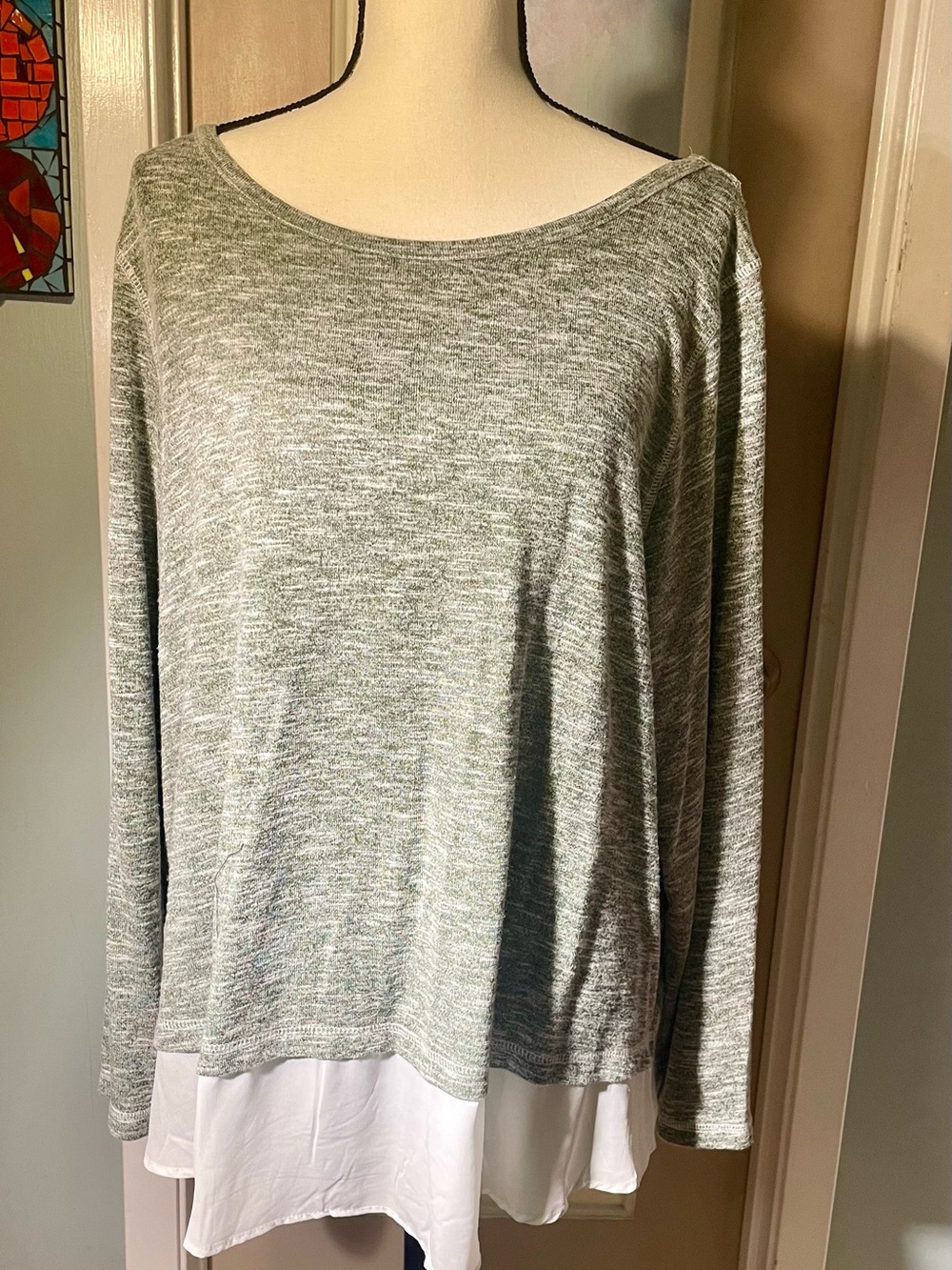 Light Greenish grey Layered Hem Long-Sleeve Top